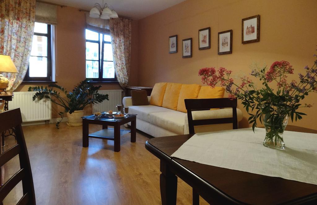 Apartamenty Centrum Villa Perla Єленя-Ґура Номер фото